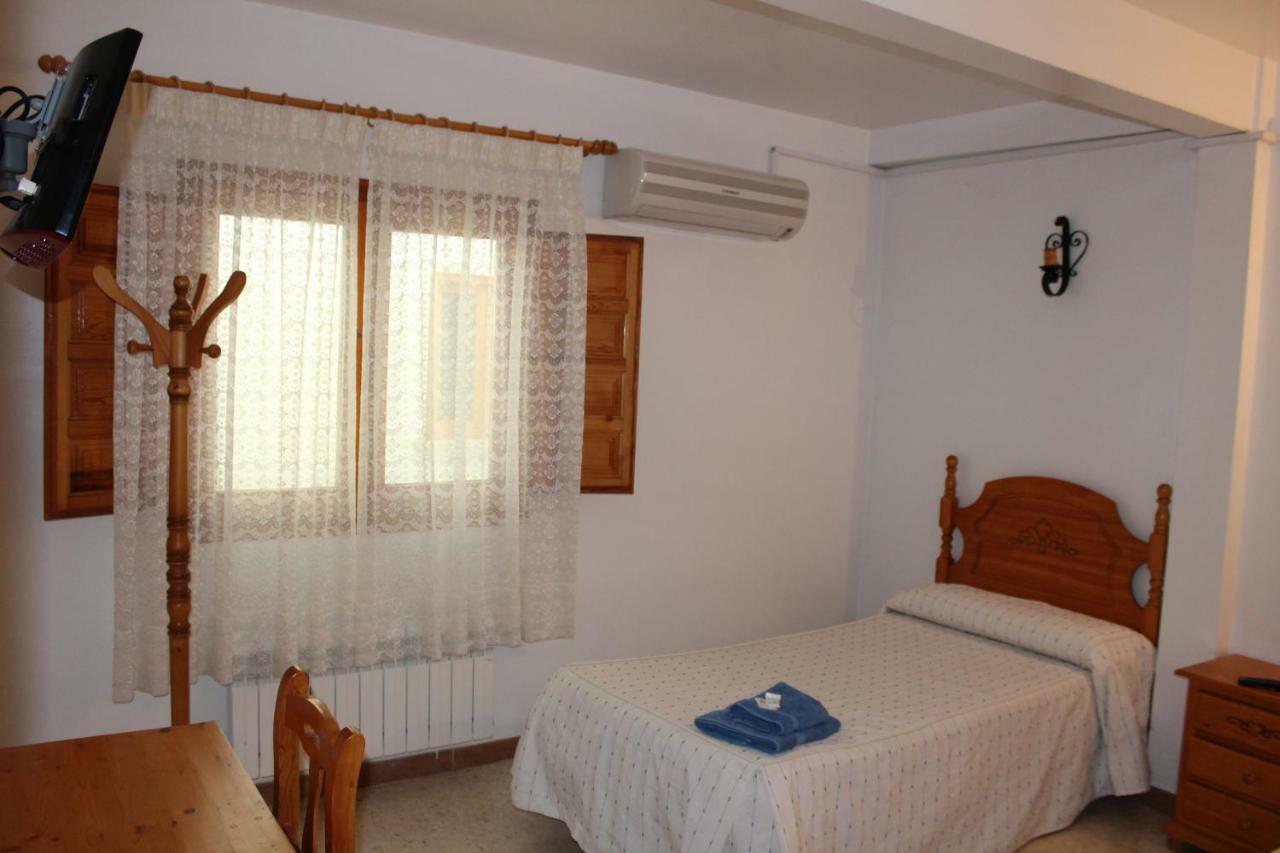 Posada Manolon Santa Cruz de Moya Екстер'єр фото