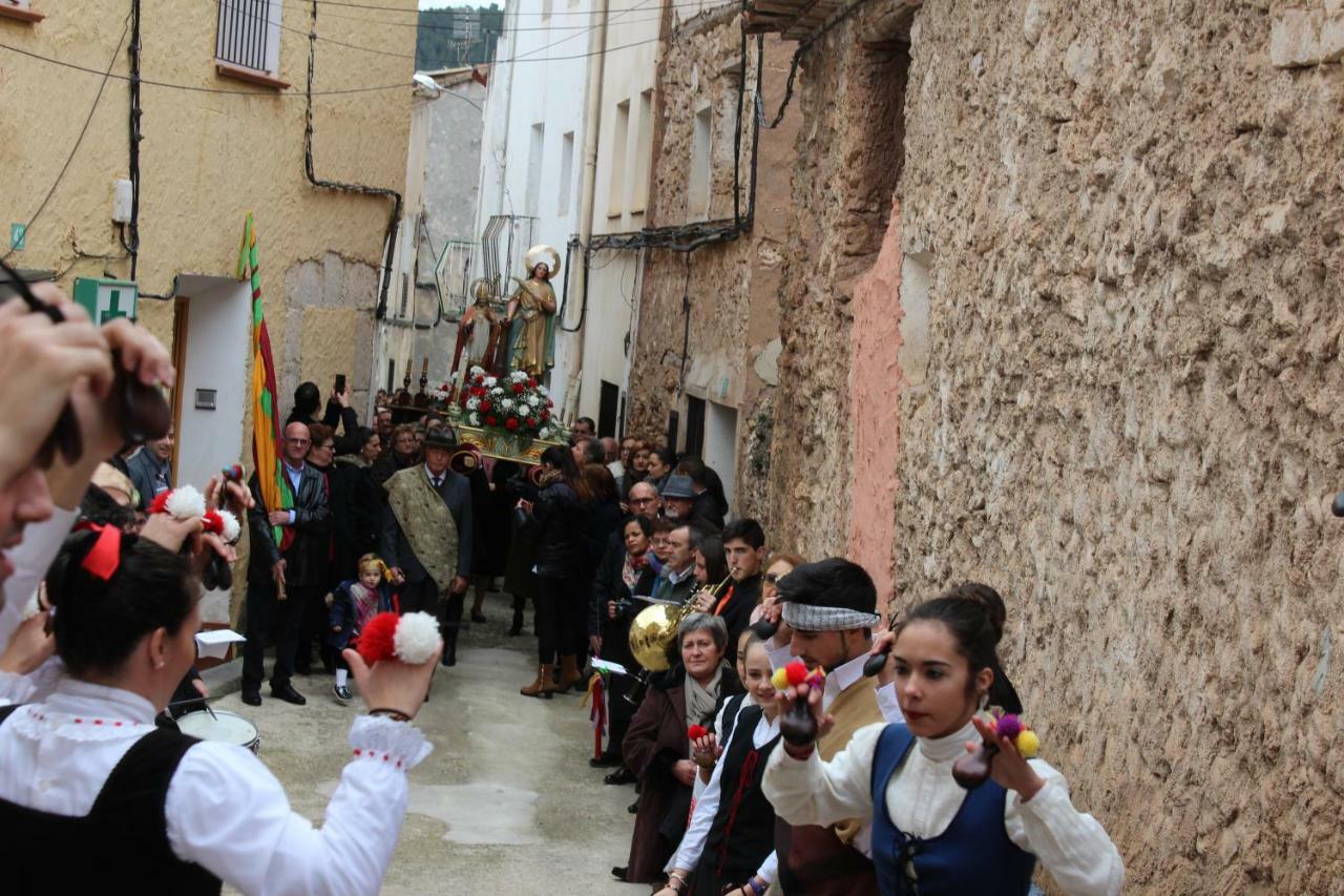 Posada Manolon Santa Cruz de Moya Екстер'єр фото